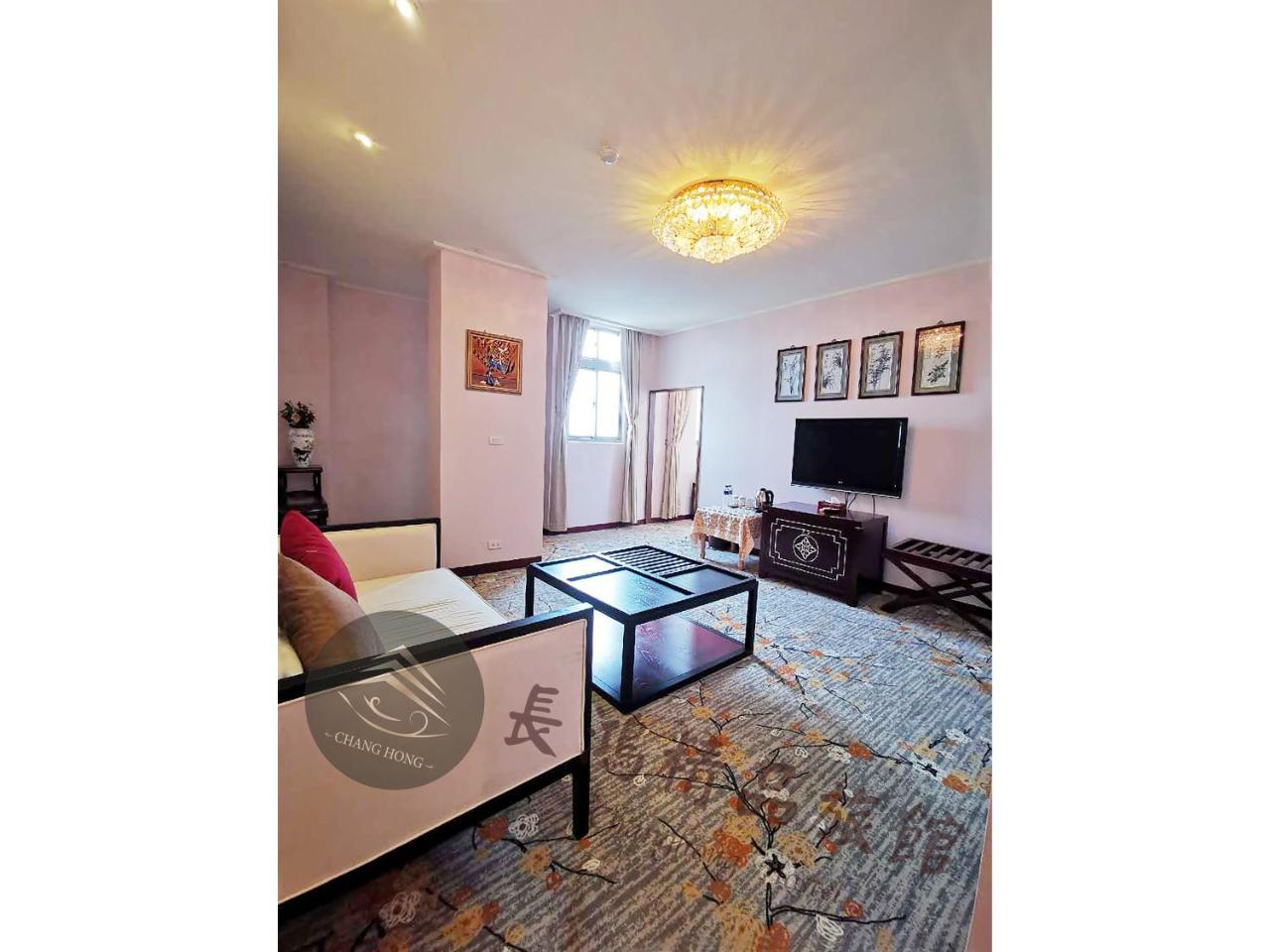 Chang Hong Hotel Jinning Buitenkant foto